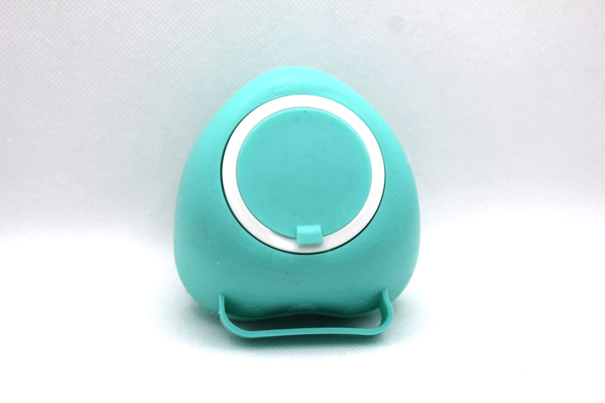 JeeTrail™ Pet Bath & Grooming Brush
